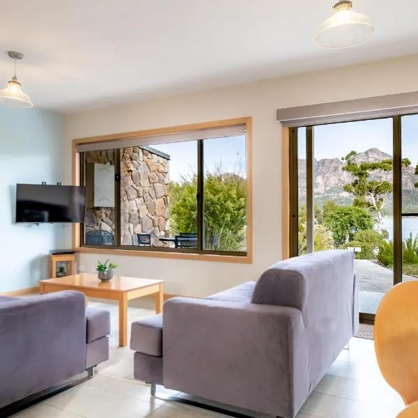 Freycinet Stone Studio 3 - Feldspar, hotel en Coles Bay