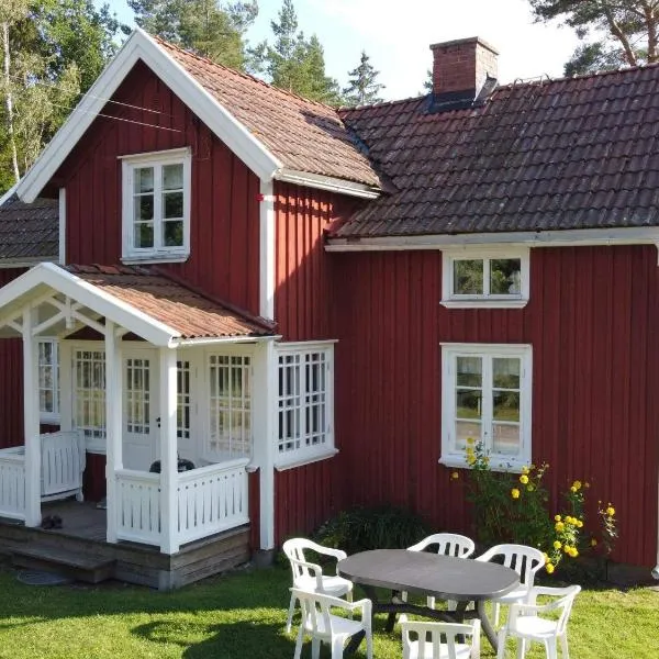 6 person holiday home in GRÄSTORP-By Traum, hotel v destinaci Grästorp