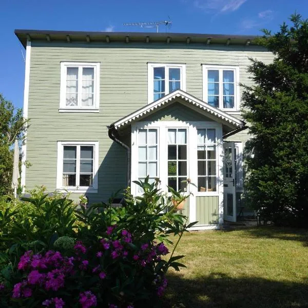 Holiday home RONNEBY IX, hotel v destinaci Ronneby