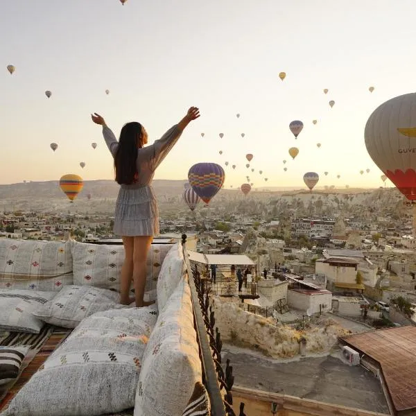 Tulip Cave Suites, khách sạn ở Mustafapaşa