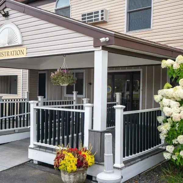 All Seasons Inn & Suites, hotel en Bourne