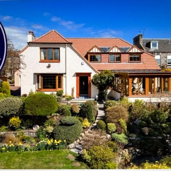 Ailim House Serviced Cottage Escape, around the corner from the Old Course, hotel v destinaci St Andrews