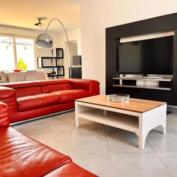 Villa clair logis, hotel v destinaci Andernos-les-Bains