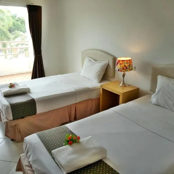 โรงแรมเวลลิงตัน, hotel in Ban Chamrung
