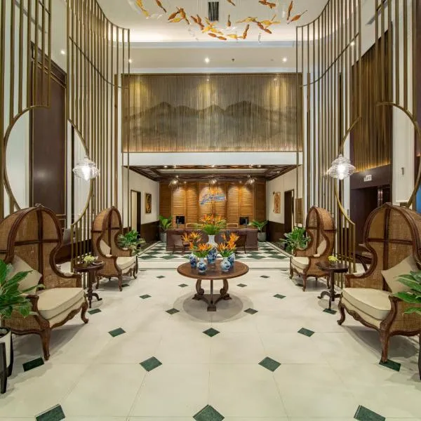 Potique Hotel, ξενοδοχείο στο Να Τρανγκ