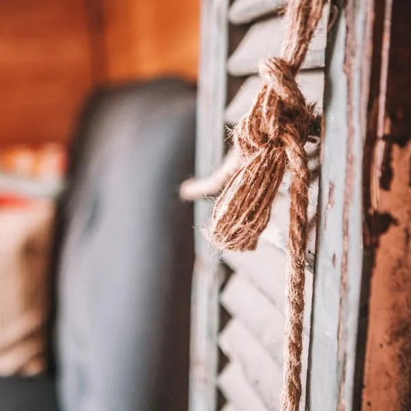 CRASH'NSTAY - The Silo Bungalow, hotel v destinaci Sprang