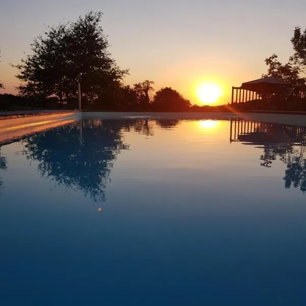 Chambres d hotes AZKENA, hotel em Arrast-Larrebieu