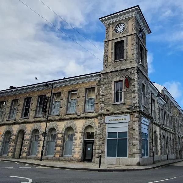 The John Francis Basset Wetherspoon, hotel in Porkellis