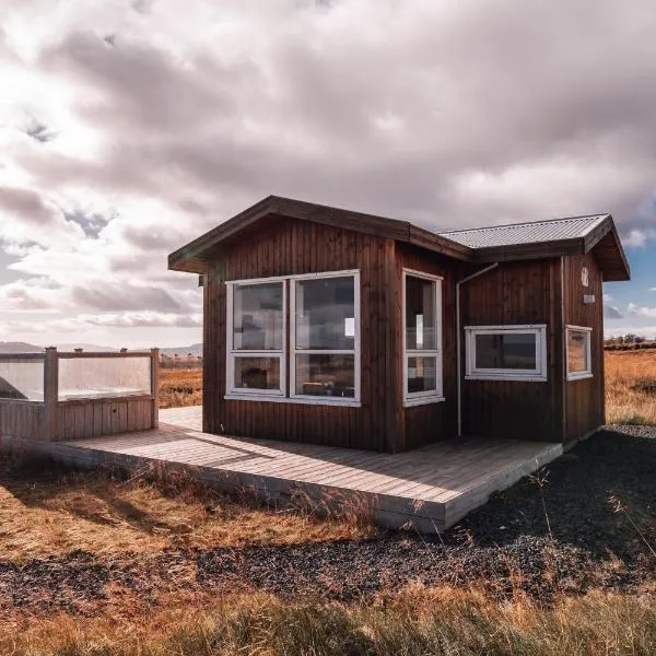 Blue View Cabin 6B With private hot tub, hotel a Reykholt