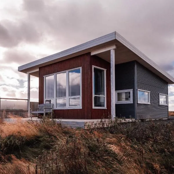 Blue View Cabin 7A With private hot tub, hótel í Reykholti