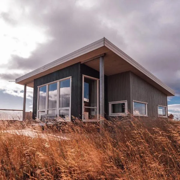 Blue View Cabin 3A With private hot tub, hotel u gradu 'Reykholt'