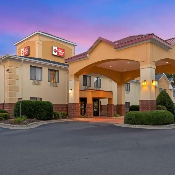 Best Western Plus Suites Greenville, отель в городе Гринвилл