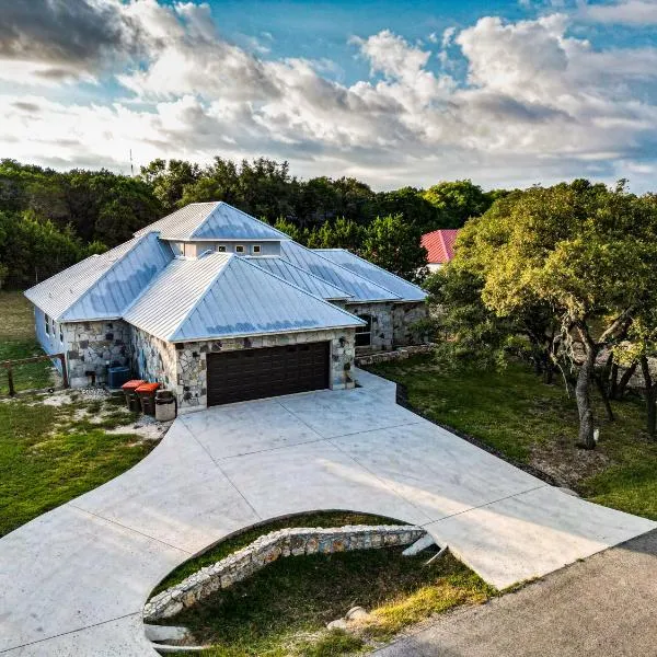 Lakeview Luxury, hotel a Canyon Lake