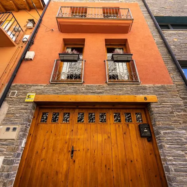 Cal Muntanyà, hotel v destinaci Puigcerdà