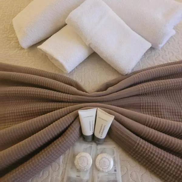 "Fly to Venice" Airport, hotell Tesseras