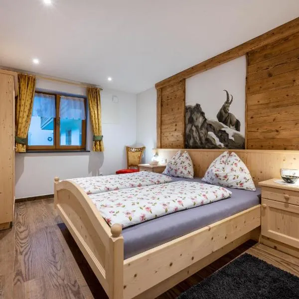 Alpenappart App Dreiherrenspitze, hotel v destinaci Cadipietra