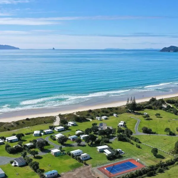 Camp Waipu Cove, hotel in Langs Beach