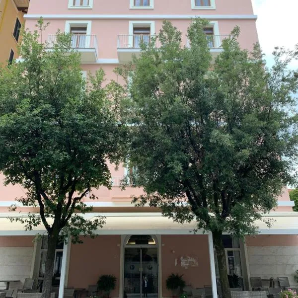 Hotel Biondi, hotel in Collodi