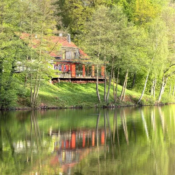 Ferienwohnungen & Campingfässer am Kunstteich, hotel v destinaci Wettelrode