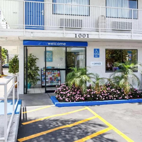 Motel 6-Rosemead, CA - Los Angeles, hotel din Rosemead