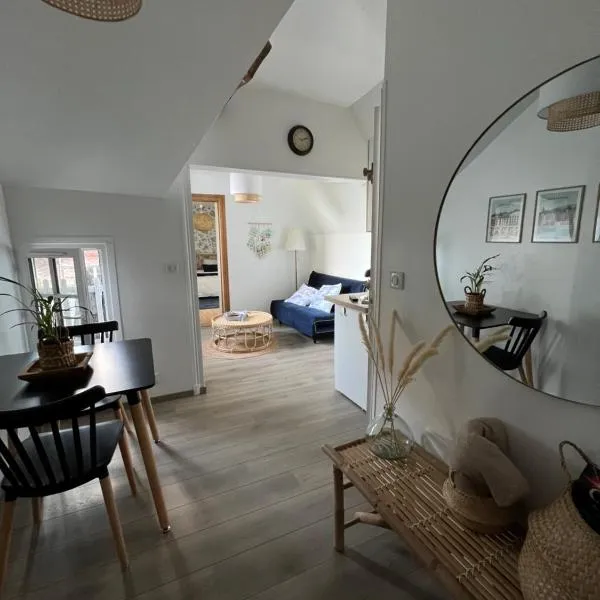 Le Pons Episcopi, hotel v destinaci Pont-lʼÉvêque