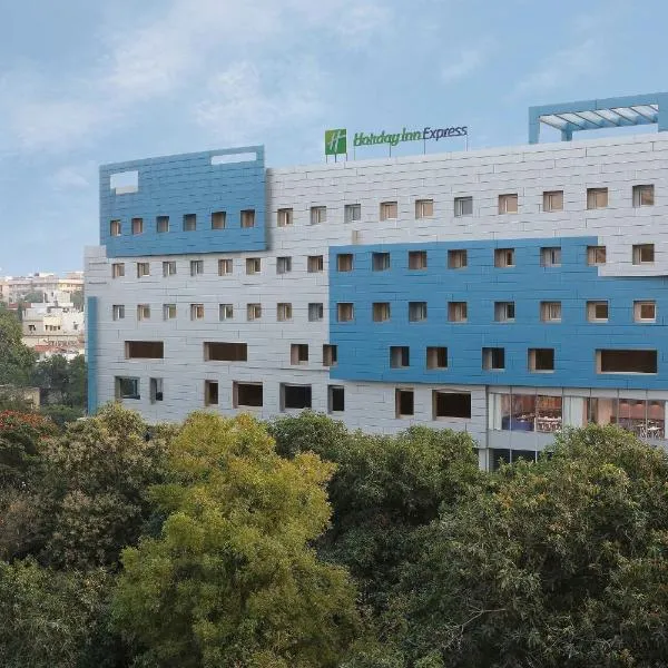 하이데라바드에 위치한 호텔 Holiday Inn Express Hyderabad Banjara Hills, an IHG Hotel