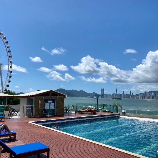 Apartamento em Prédio com Vista encantadora