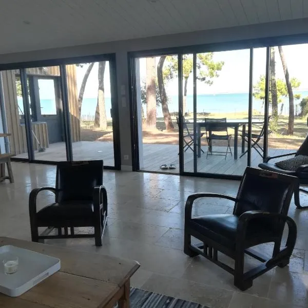 Villa Ile de Re avec acces mer du jardin, hotel v destinaci Rivedoux-Plage