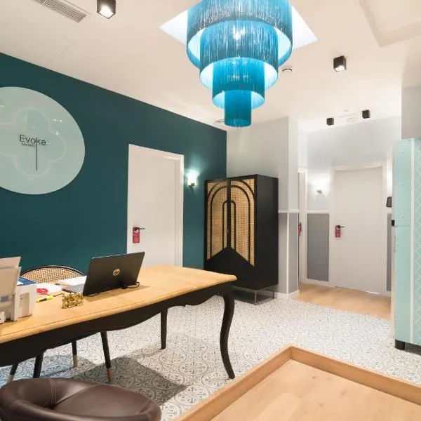 Hostal Evoke Madrid, hotel in Madrid
