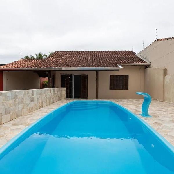 Casa até 13 pessoas, Praia de Gaivotas, Itanhaém, piscina,300MB WiFi, churrasqueira