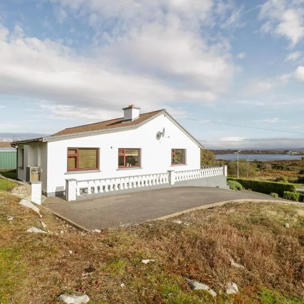 Aras Iosgan, hotel in Carraroe