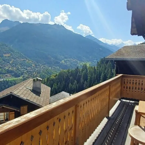 2 bedroom chalet with a mountain view, hotel en Saint-Jean