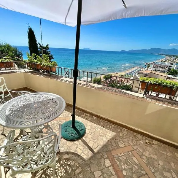 Florenza Residence, hotel v destinaci Sperlonga
