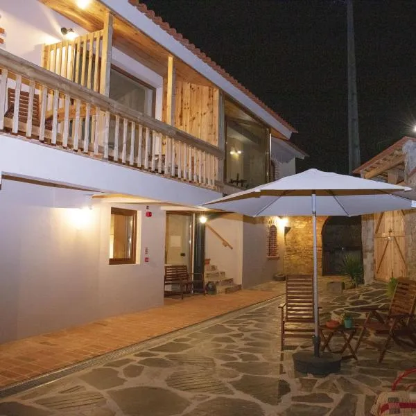 Vale das Maias - Casa de Campo, hôtel à Laborins