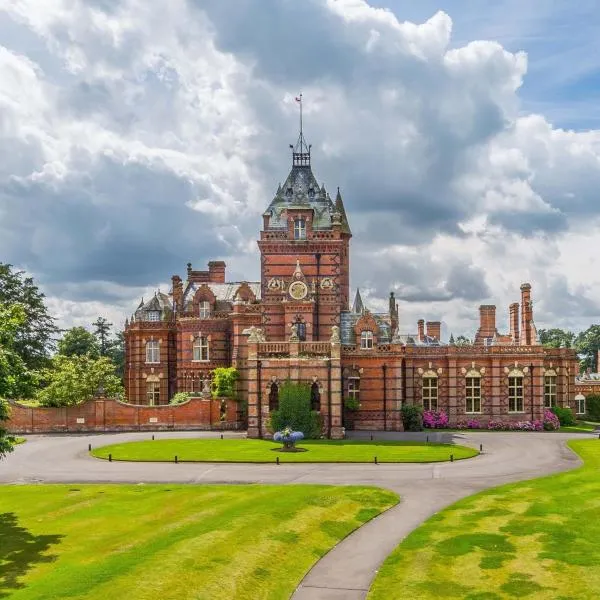 The Elvetham Hotel, hotel v destinaci Farnborough