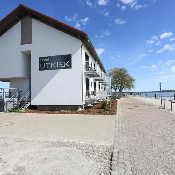 Hotel & Restaurant Utkiek, hotel v destinaci Greifswald