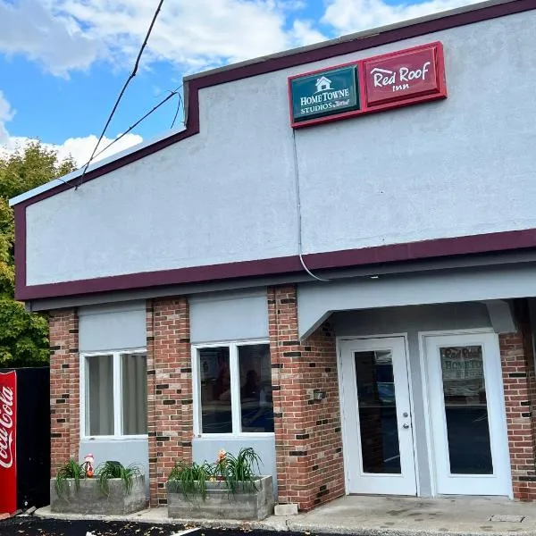 HomeTowne Studios by Red Roof Georgetown, KY, hotel v destinaci Georgetown