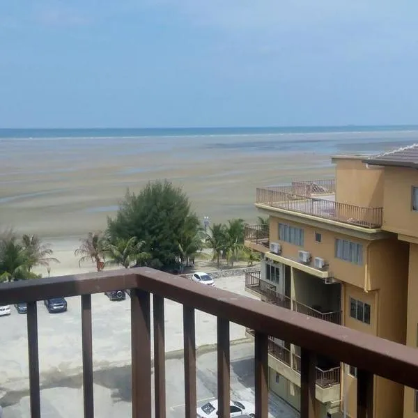 Gold Coast Morib Seaview 2 rooms Aircond Apartment, hotel in Banting