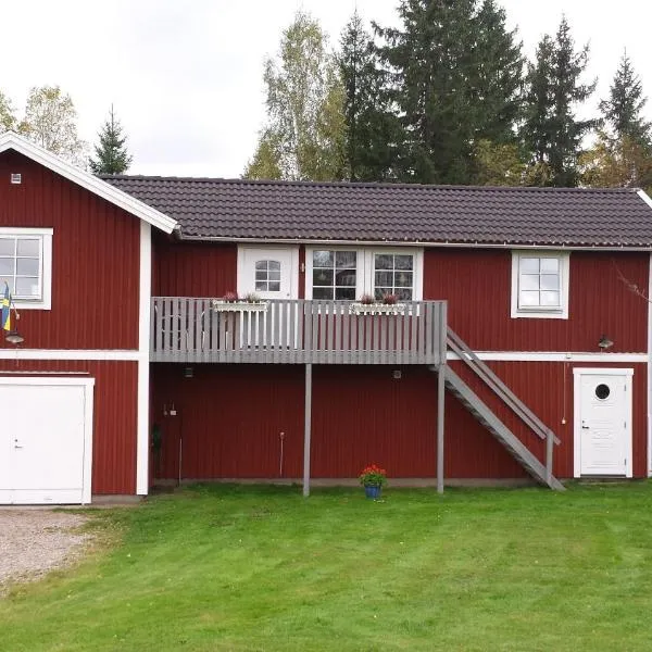 Fjättramåla Apartment, hotel in Lenhovda