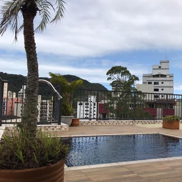 Encantadora Cobertura com piscina privada na praia do Tombo. - Foto 4