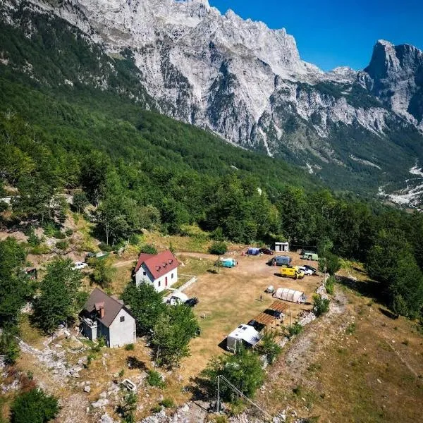 Guesthouse Freskia, hotel v destinaci Theth