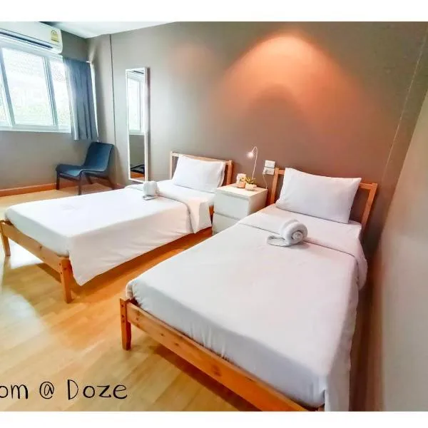 Room@Doze, hotel in Nonthaburi