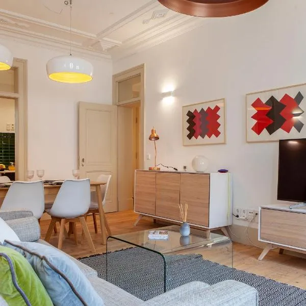 Charming 2BDR Apartment in Lapa by LovelyStay