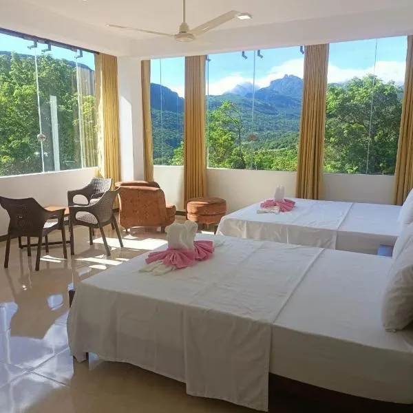 CRYSTAL RIVERSTON DECK, hotell i Matale