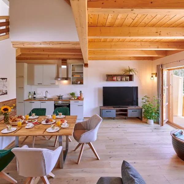 Ferienwohnung Tittmoning zwischen Salzburg und Burghausen, hotel v destinaci Tittmoning