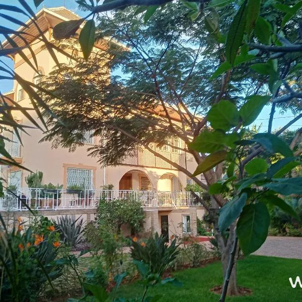 Chambre d'Hôte Villa Maritampona, hotel din Antsirabe