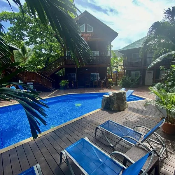 The Blue Bahia Resort In Sandy Bay – hotel w mieście Coxen Hole
