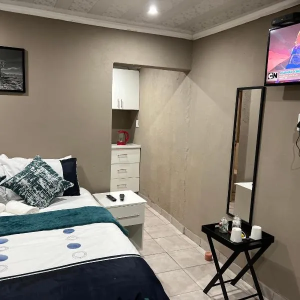 Ekhenani Guest House, hotel in Nongoma