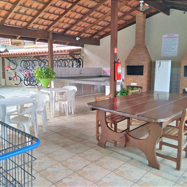 Apartamento Espaçoso Perto da Praia