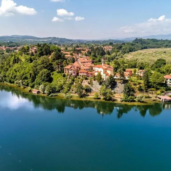 Casa Vacanze AURELIA, hotel di Biandronno